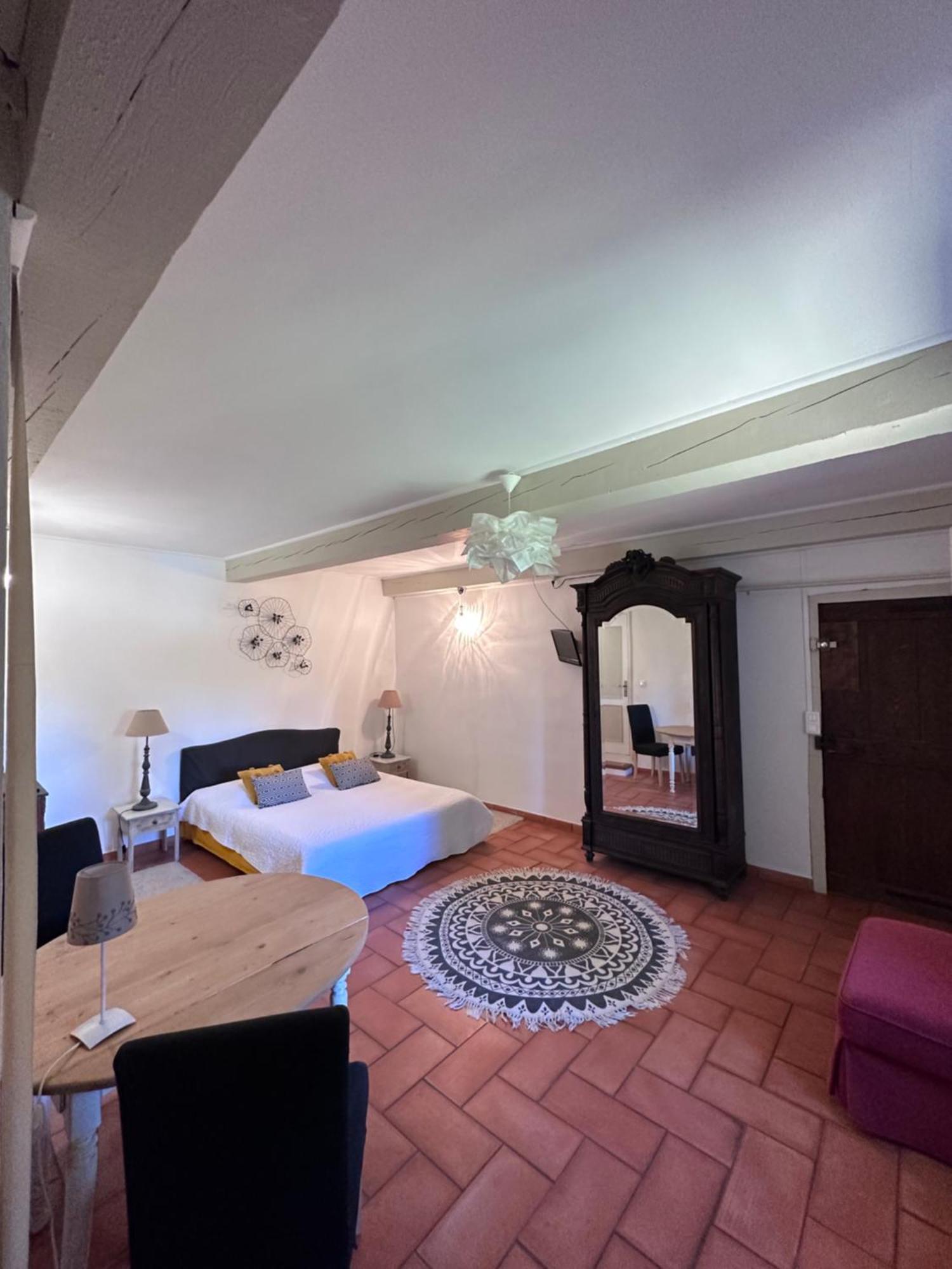 Moulin d'Antelon B&B Crillon-le-Brave Buitenkant foto