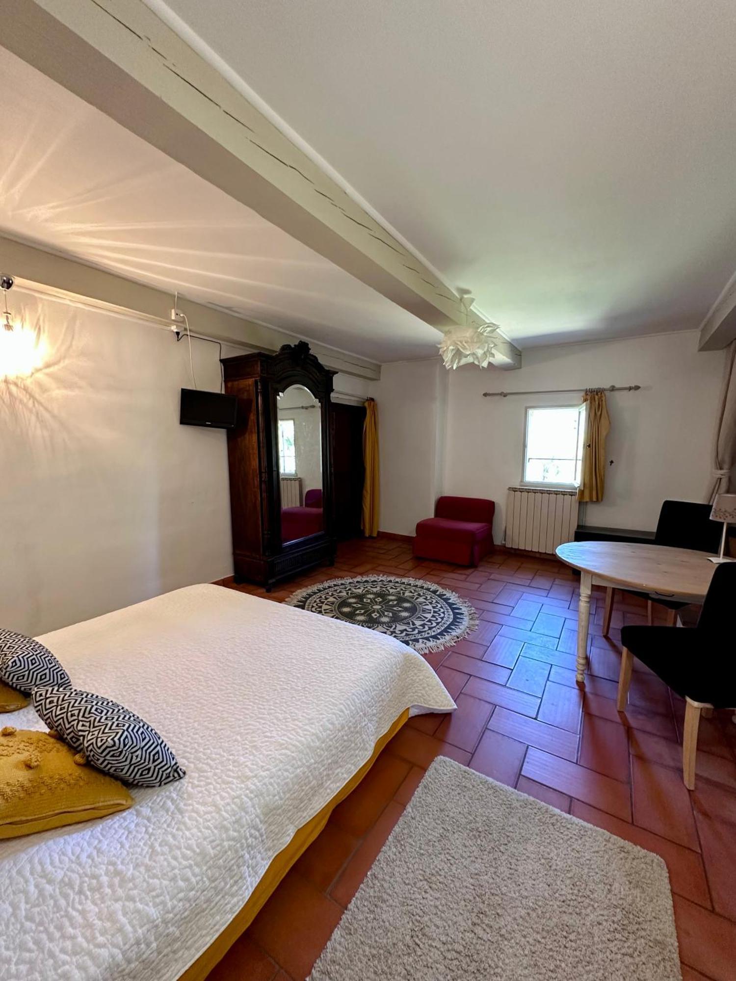Moulin d'Antelon B&B Crillon-le-Brave Buitenkant foto